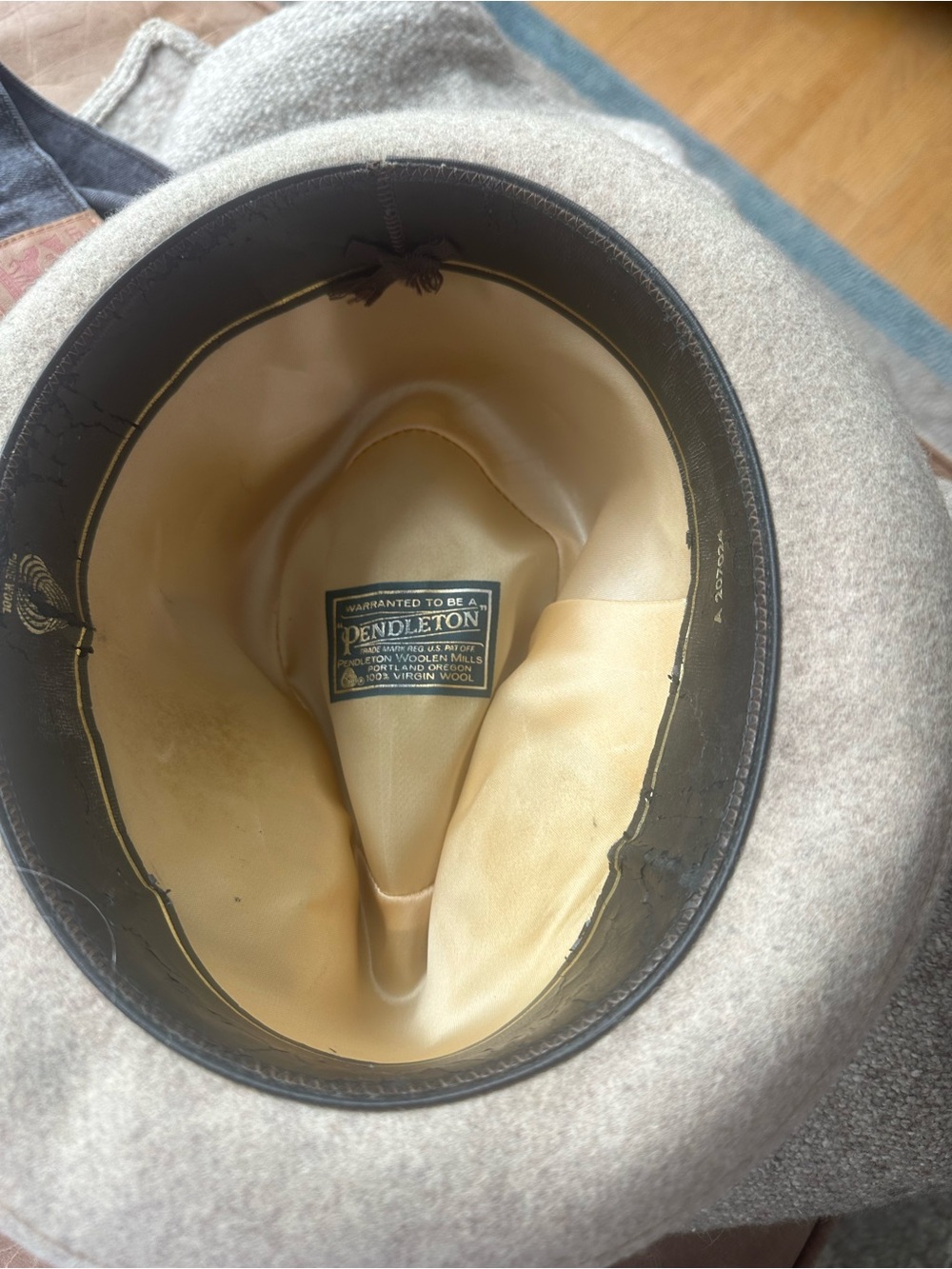 Pendleton Cream Wool Fedora - Picture 5 of 8